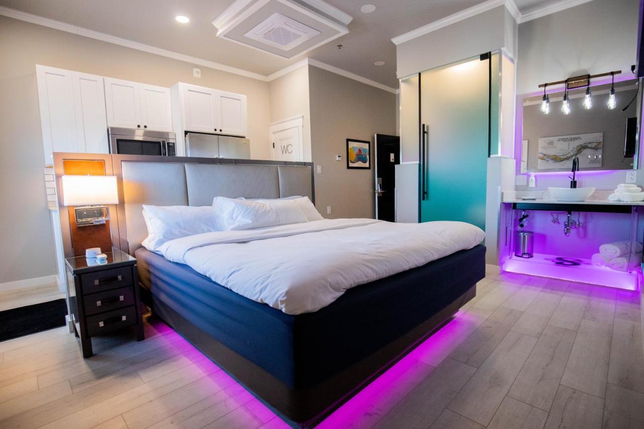River Sirens Hotel-Contactless Check In Hotel Washington Экстерьер фото